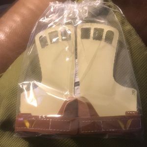 mens L tactical victory grips sold out on website